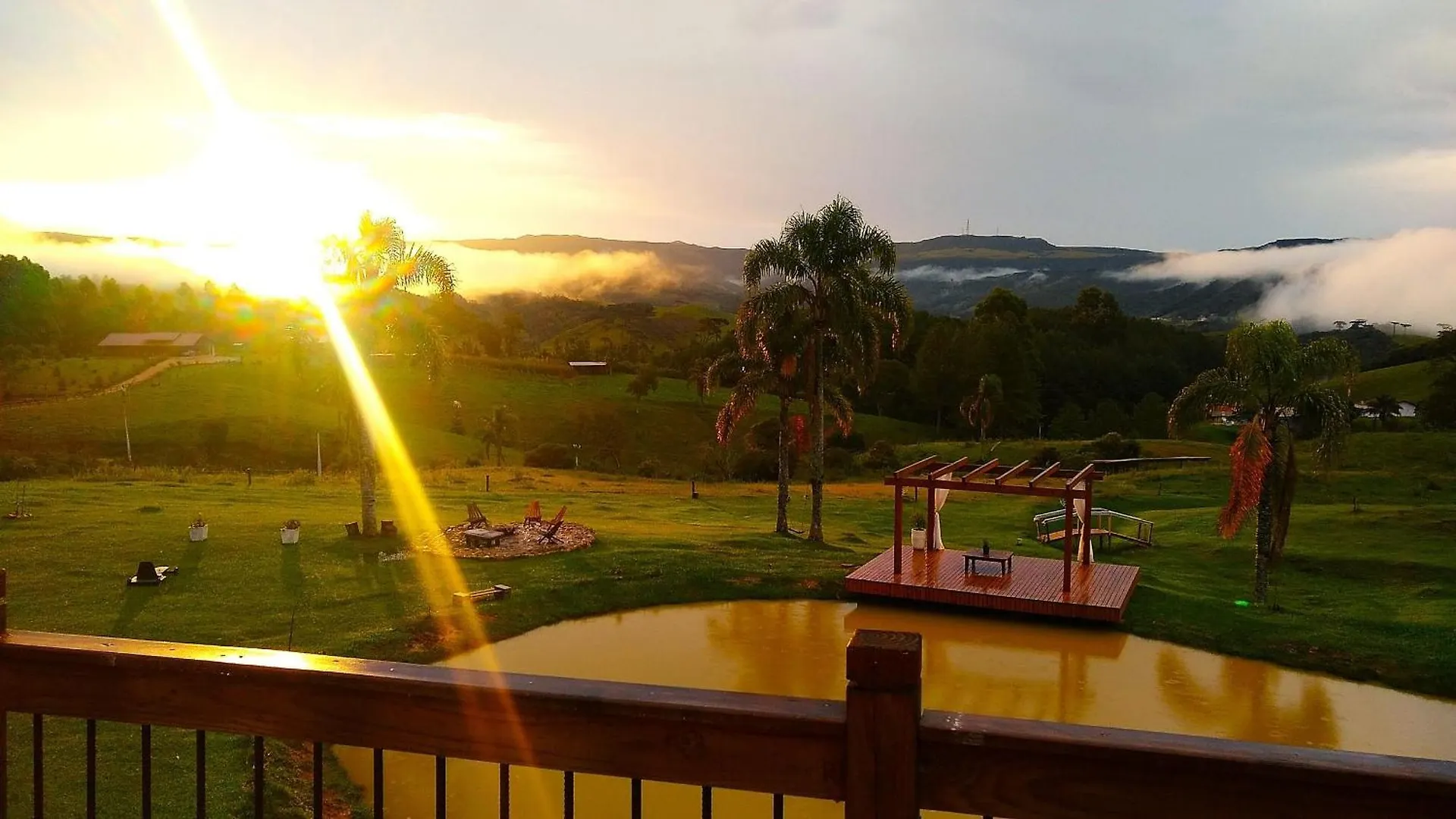 Cabana Pôr-do-Sol - Rancho Queimado/SC Casa de Férias