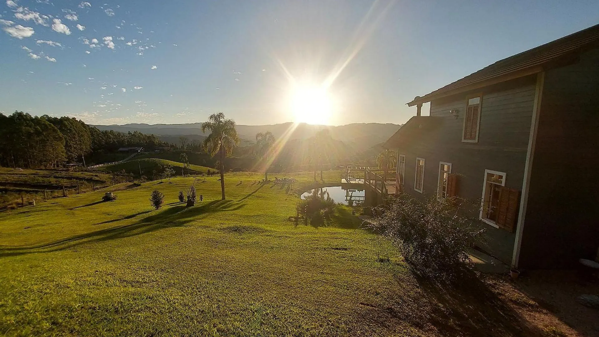 Casa de Férias Cabana Pôr-do-Sol - Rancho Queimado/SC Brasil
